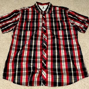 Men’s Short-Sleeve Cotton Casual Button-Up